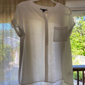 Vera Wang short sleeve work blouse